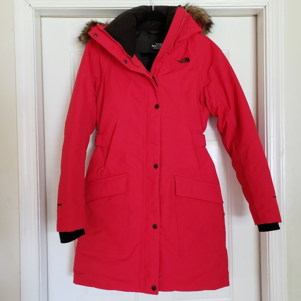 🚫SOLD🚫The North Face Outer Borough Parka